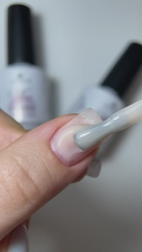 Liquid Polygel Desert Sand 06